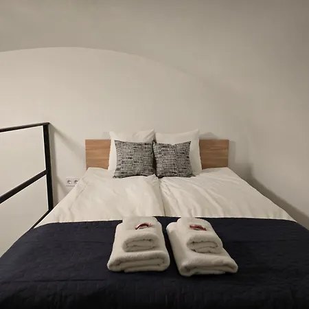 Adi - In The Center Of Apartment Budapest